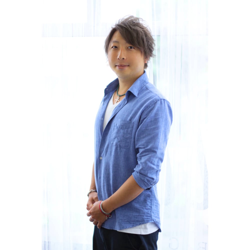 鈴木 健浩 Belle By B C B G ベル バイ ベーセベーゼ のスタッフ 美容院 美容室を予約するなら楽天ビューティ