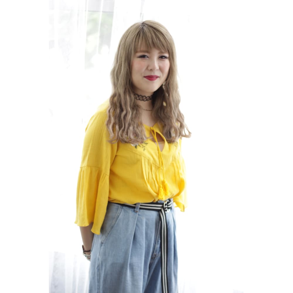 澤田 佳織 Belle By B C B G ベル バイ ベーセベーゼ のスタッフ 美容院 美容室を予約するなら楽天ビューティ