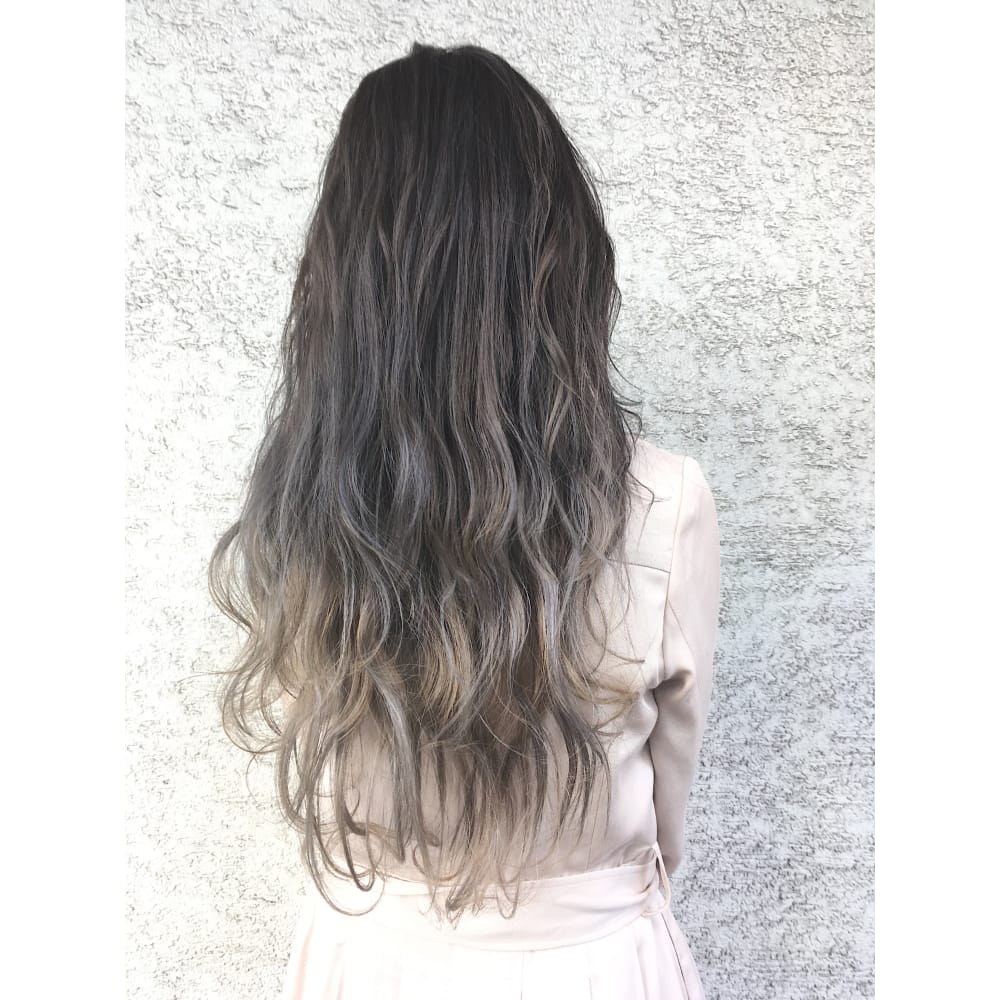 グラデーションカラー Mae Tokio トリートメント I Love I アブアイ のヘアスタイル 美容院 美容室を予約するなら楽天ビューティ グラデーションカラー Mae Tokio トリートメント I Love I アブアイ のヘアスタイル 美容院 美容室を予約するなら楽天ビューティ