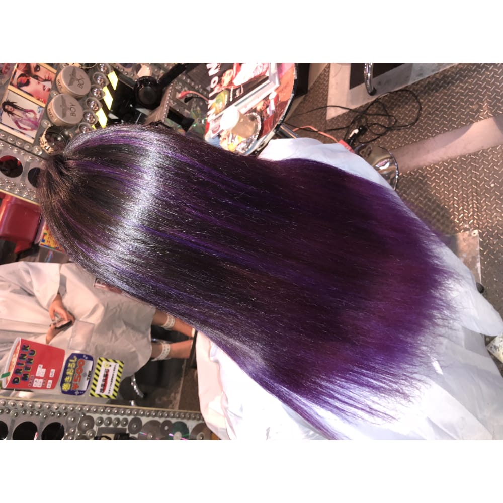 原色カラー ハイライト グラデーション Ales International アレスインターナショナル のヘアスタイル 美容院 美容室を予約するなら楽天ビューティ