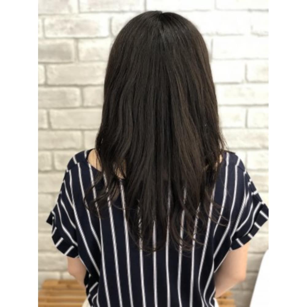 毛先だけちょっとくるくる Quatro クアトロ 青葉台店 クアトロ のヘアスタイル 美容院 美容室を予約するなら楽天ビューティ