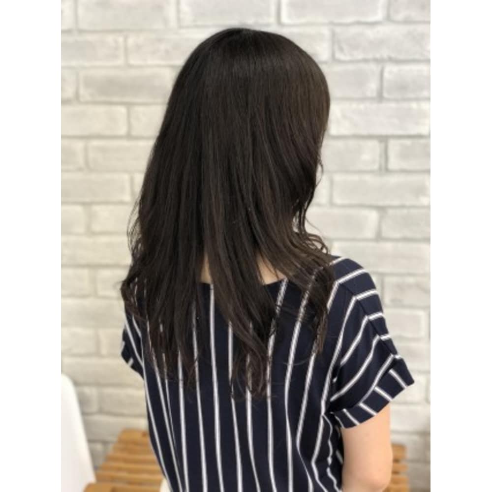 毛先だけちょっとくるくる Quatro クアトロ 青葉台店 クアトロ のヘアスタイル 美容院 美容室を予約するなら楽天ビューティ