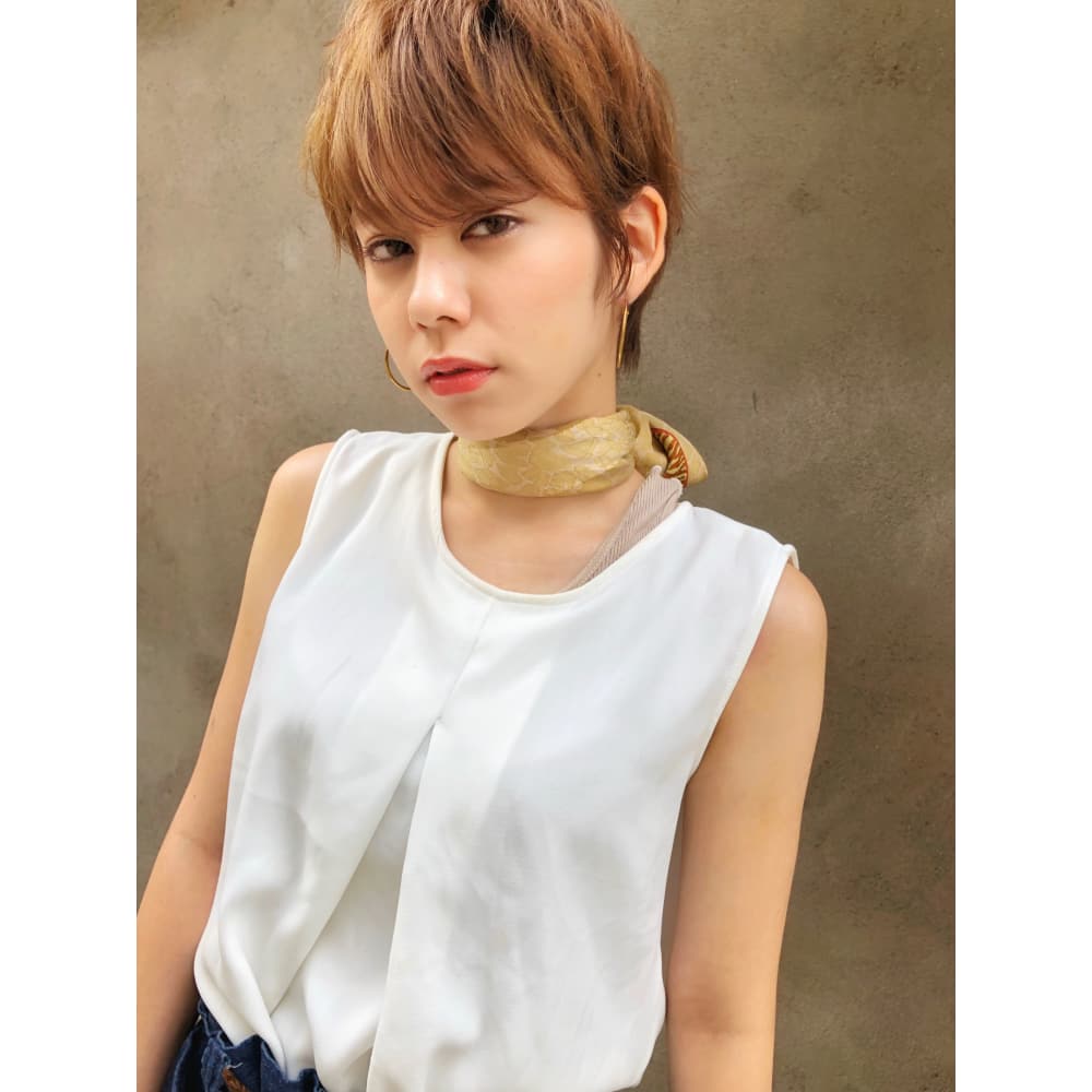 ハンサムショート アシメバング Ciel シエル のヘアスタイル 美容院 美容室を予約するなら楽天ビューティ