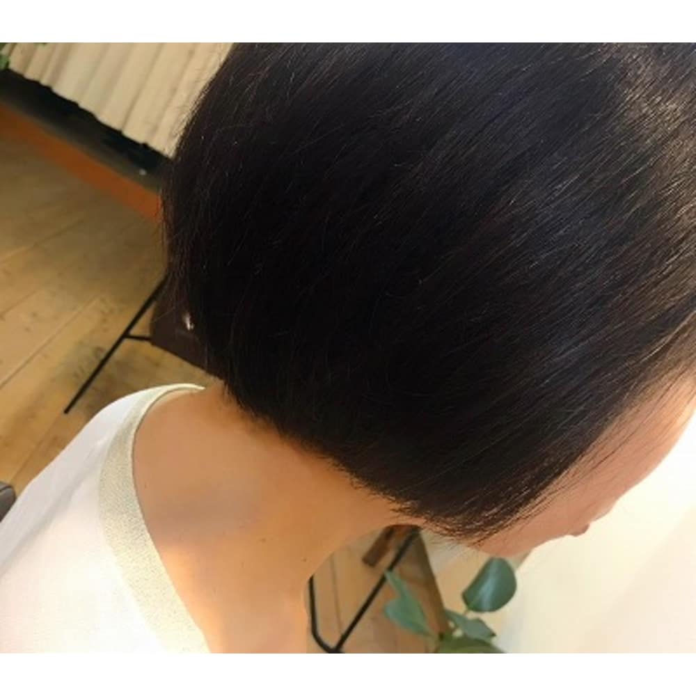 グロスカラーで 艶やか な髪色を楽しむ Nest ネスト のヘアスタイル 美容院 美容室を予約するなら楽天ビューティ