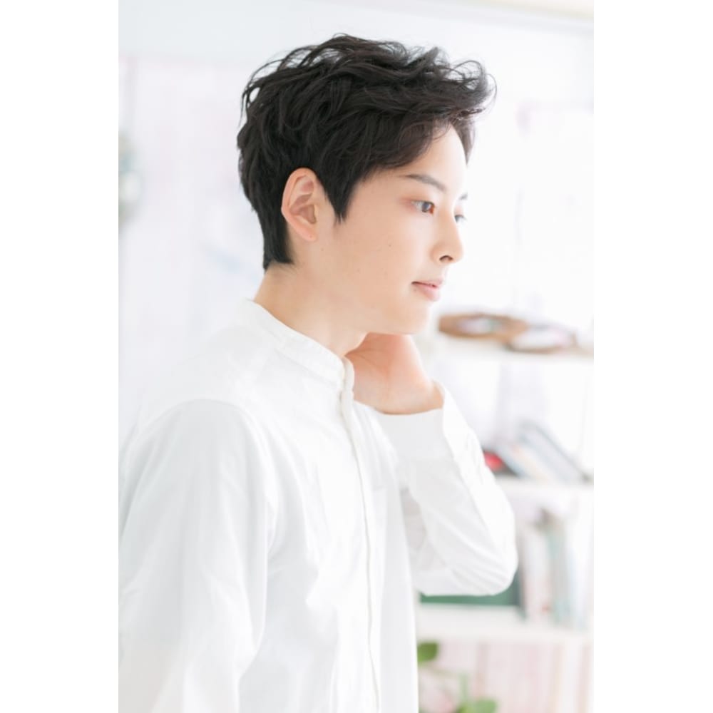 アップバングのジェントルマンショート Miq 赤羽店 ミック のヘアスタイル 美容院 美容室を予約するなら楽天ビューティ