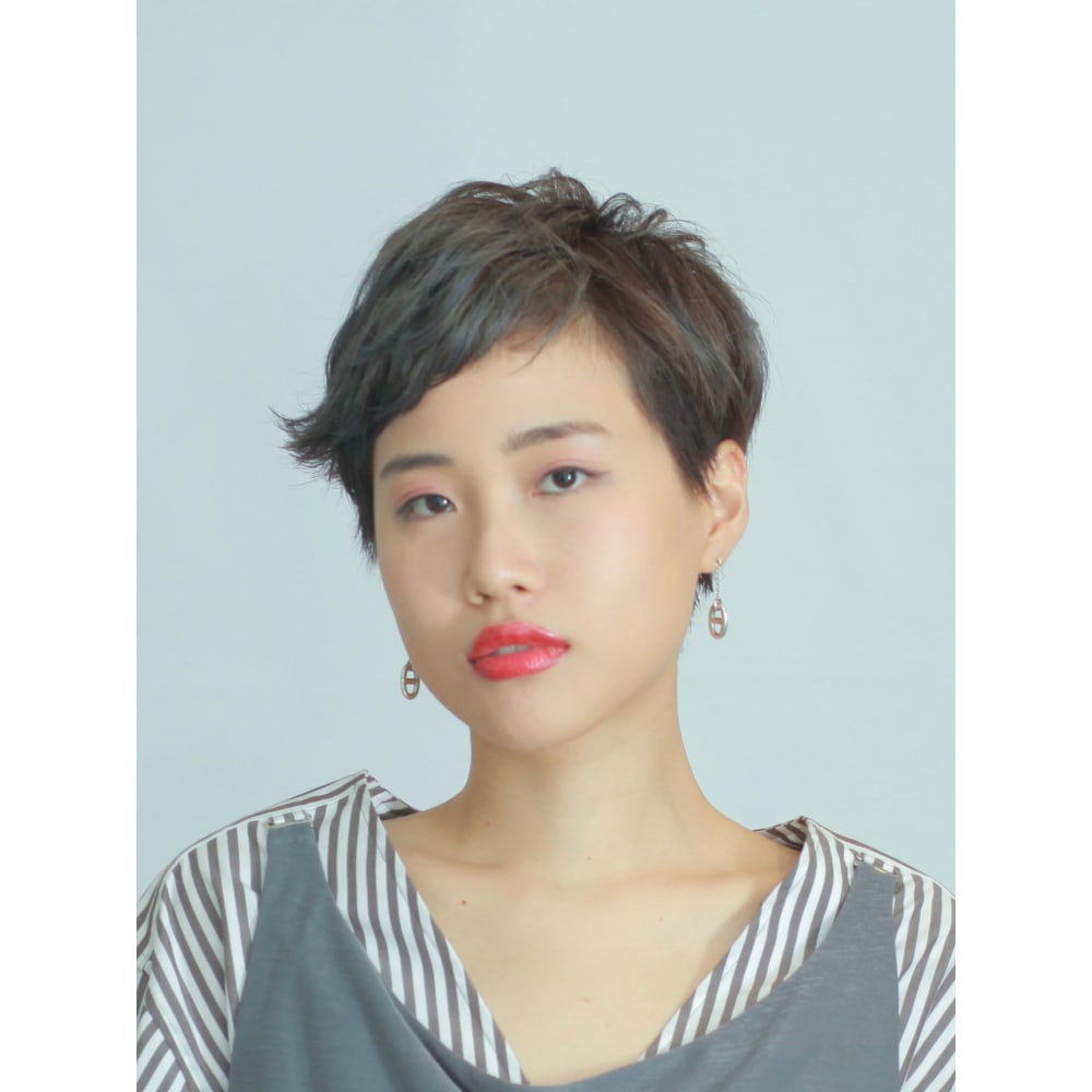 クーリッシュブルー ベリーショート L Arte 中目黒 ラルテ ナカメグロ のヘアスタイル 美容院 美容室を予約するなら楽天ビューティ クーリッシュブルー ベリーショート L Arte 中目黒 ラルテ ナカメグロ のヘアスタイル 美容院 美容室を予約するなら楽天ビューティ
