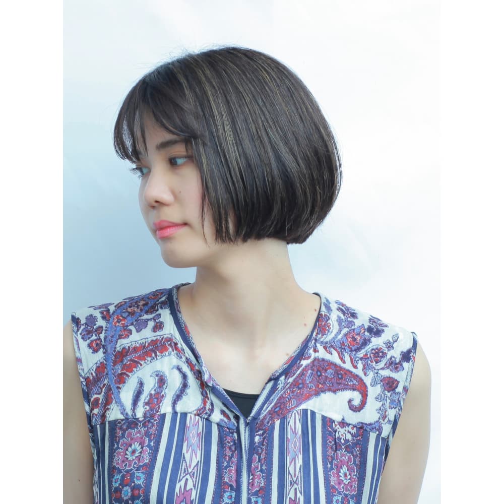ボブ シルクハイライト L Arte 中目黒 ラルテ ナカメグロ のヘアスタイル 美容院 美容室を予約するなら楽天ビューティ