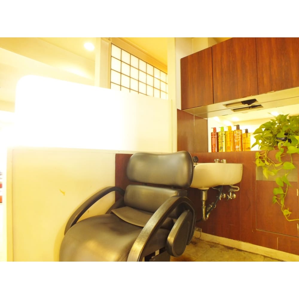 Baal銀座 松戸馬橋店 バールギンザ マツドマバシテン の予約 サロン情報 美容院 美容室を予約するなら楽天ビューティ