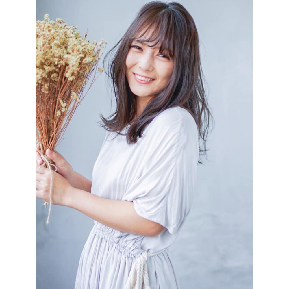 くびれセミロング Hairruup Ann Design Works ヘアーループアン くびれセミロング Hairruup Ann Design Works ヘアーループアン