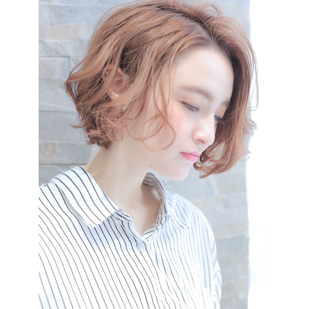 クラシカルショートボブ La Bless キュービック ラブレス のヘアスタイル 美容院 美容室を予約するなら楽天ビューティ