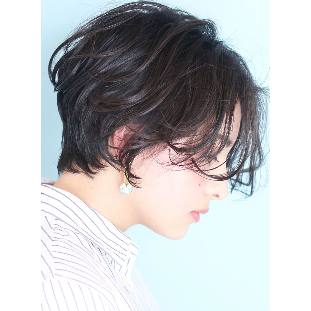 日本の髪型のアイデア ベスト50 ショート ヘア 黒髪 パーマ