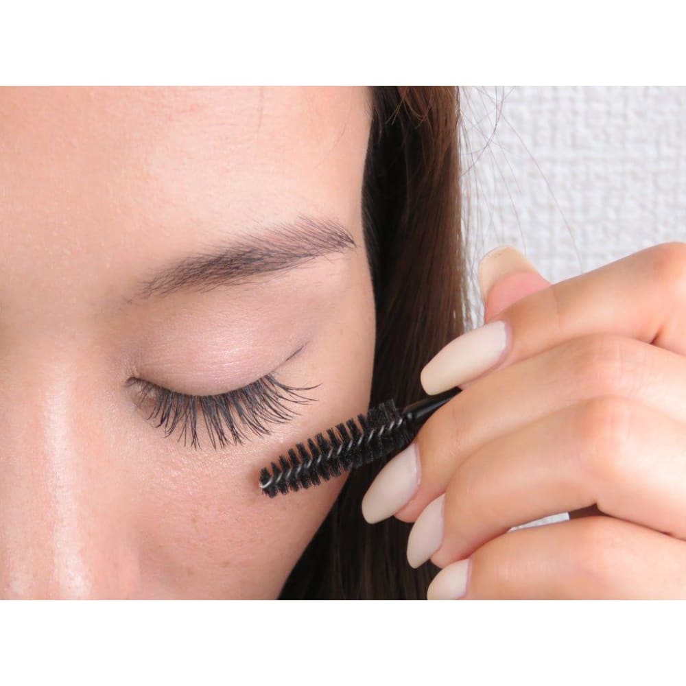 オトナ女子に人気 ナチュラルからゴージャスまで 高い技術力で貴女 理想の目元 をお届けします El Mode エルモード のこだわり特集 ネイル まつげサロンを予約するなら楽天ビューティ