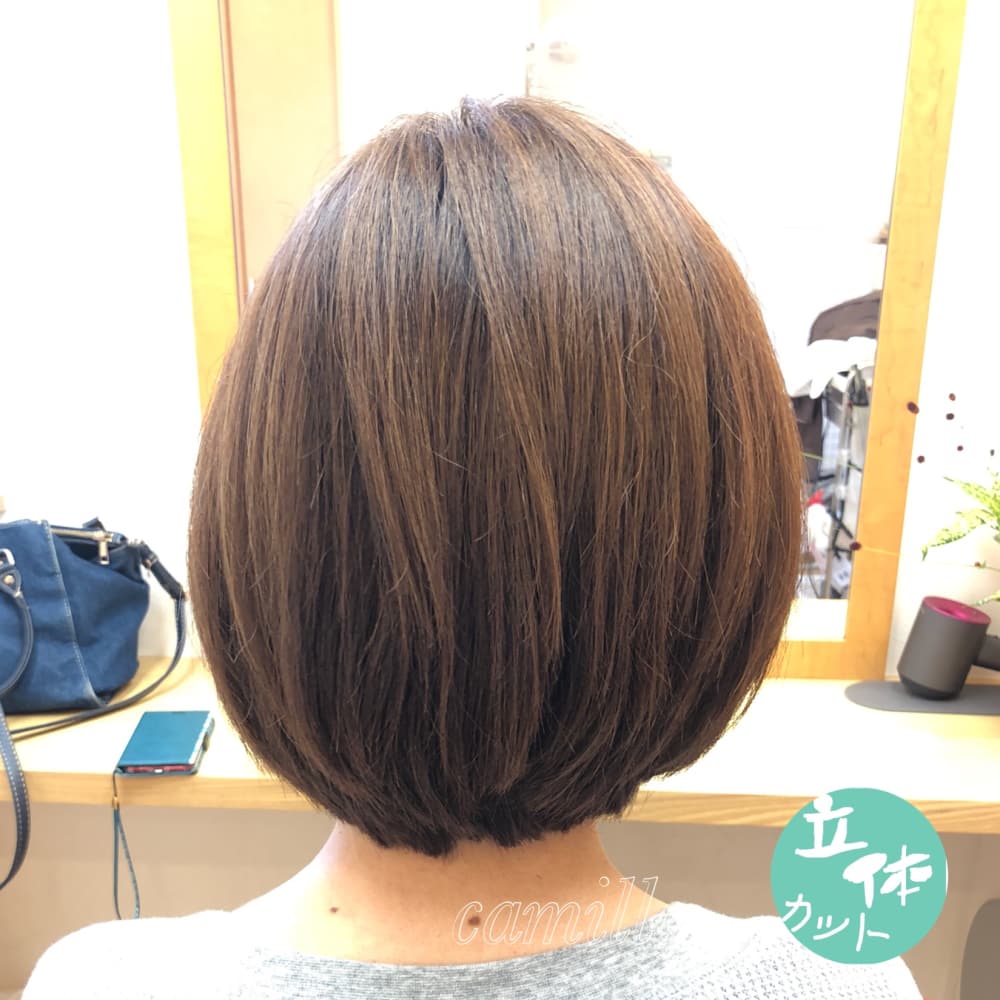 立体カット ボブ 毛が多い方 カミーユ カミーユ のヘアスタイル 美容院 美容室を予約するなら楽天ビューティ