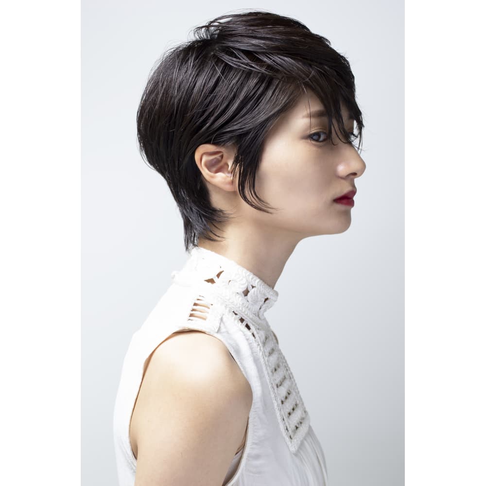クールな印象のコケティッシュショート Access Moon 日立滑川店 アクセスムーンヒタチナメカワテン のヘアスタイル 美容院 美容室を予約するなら楽天ビューティ