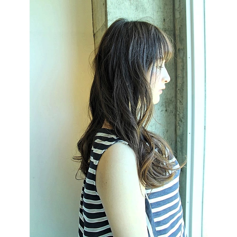強めロングウェーブ Hair Make Flencia ヘアメイクフレンシア のヘアスタイル 美容院 美容室を予約するなら楽天ビューティ