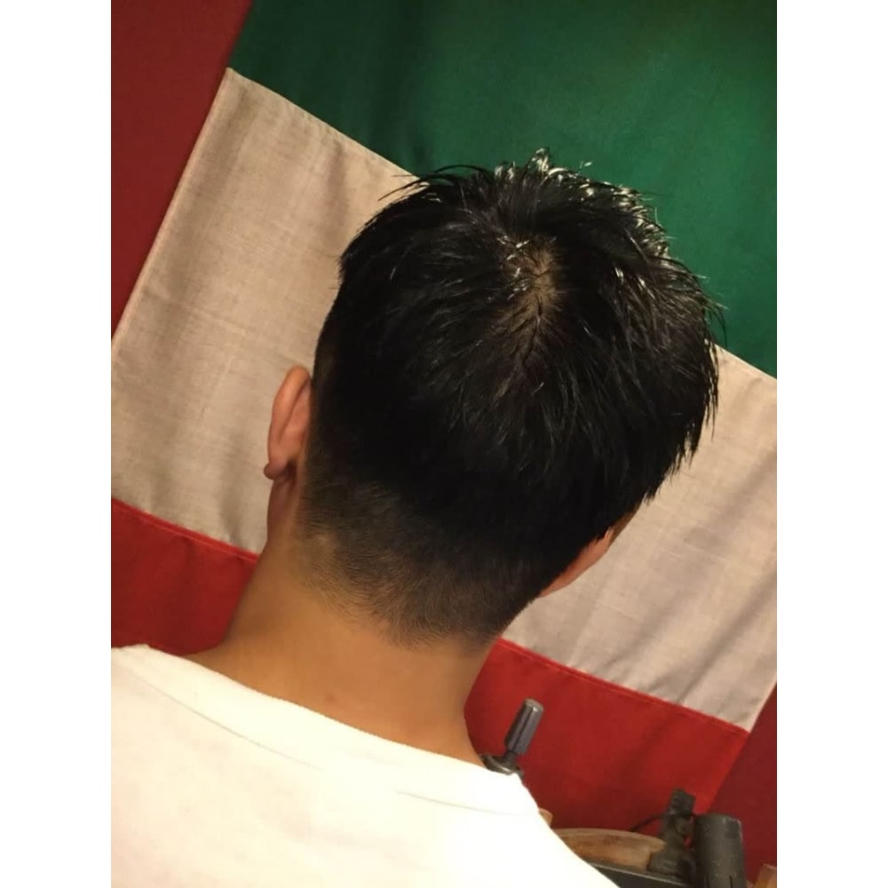 刈り上げからツーブロックにスタイルチェンジ 須磨 板宿 メンズ専門美容院 インフィニィト インフィニィト のヘアスタイル 美容院 美容室を予約するなら楽天ビューティ