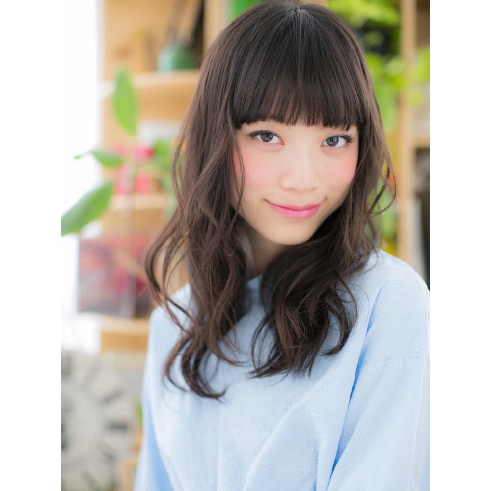 黒髪揺らめく くせ毛風やわらかロング Cover Hair Bliss 川口東口