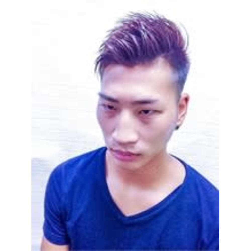 ナチュラルウェットスパイキーヘア Hiro Ginza 新橋店 理容室 ヒロギンザシンバシテン のヘアスタイル 美容院 美容室を予約するなら楽天ビューティ