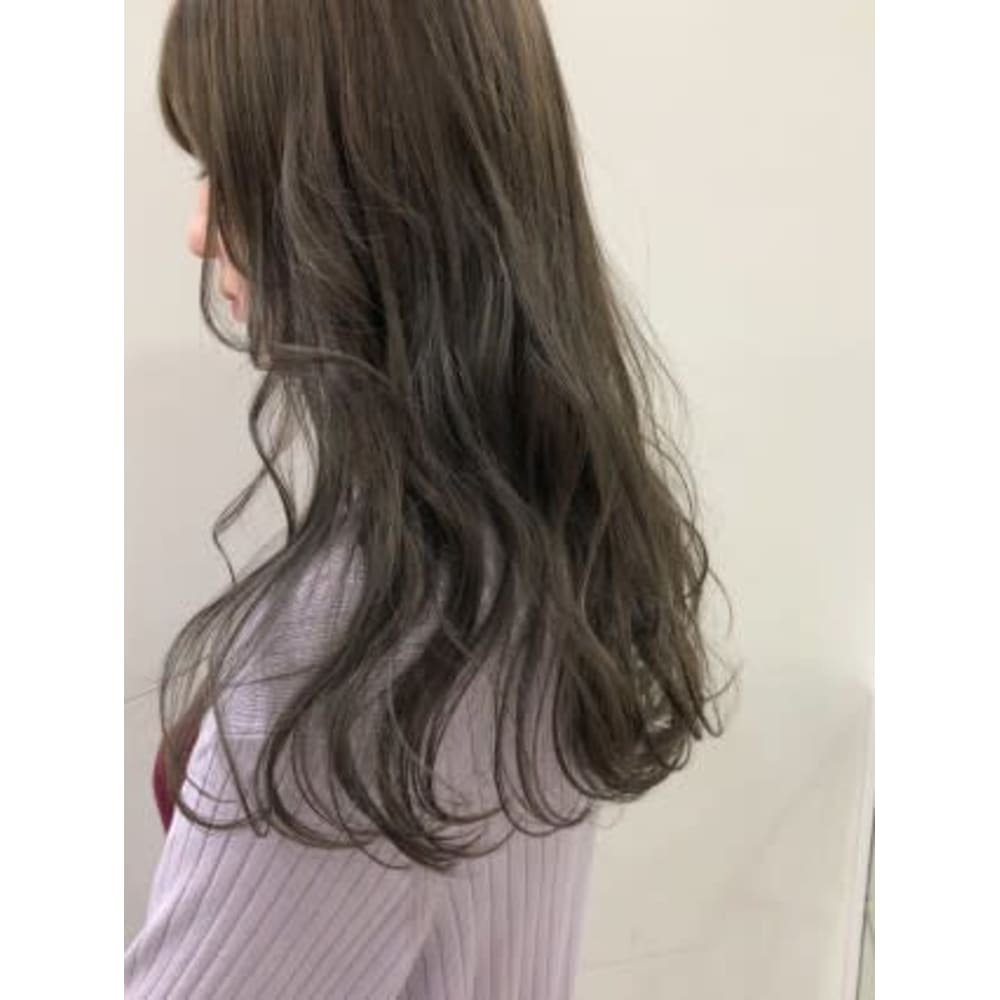 Blue Faces スモーキーマットカラー Blue Faces 表参道 ブルーフェーセスオモテサンドウ のヘアスタイル 美容院 美容室を予約するなら楽天ビューティ