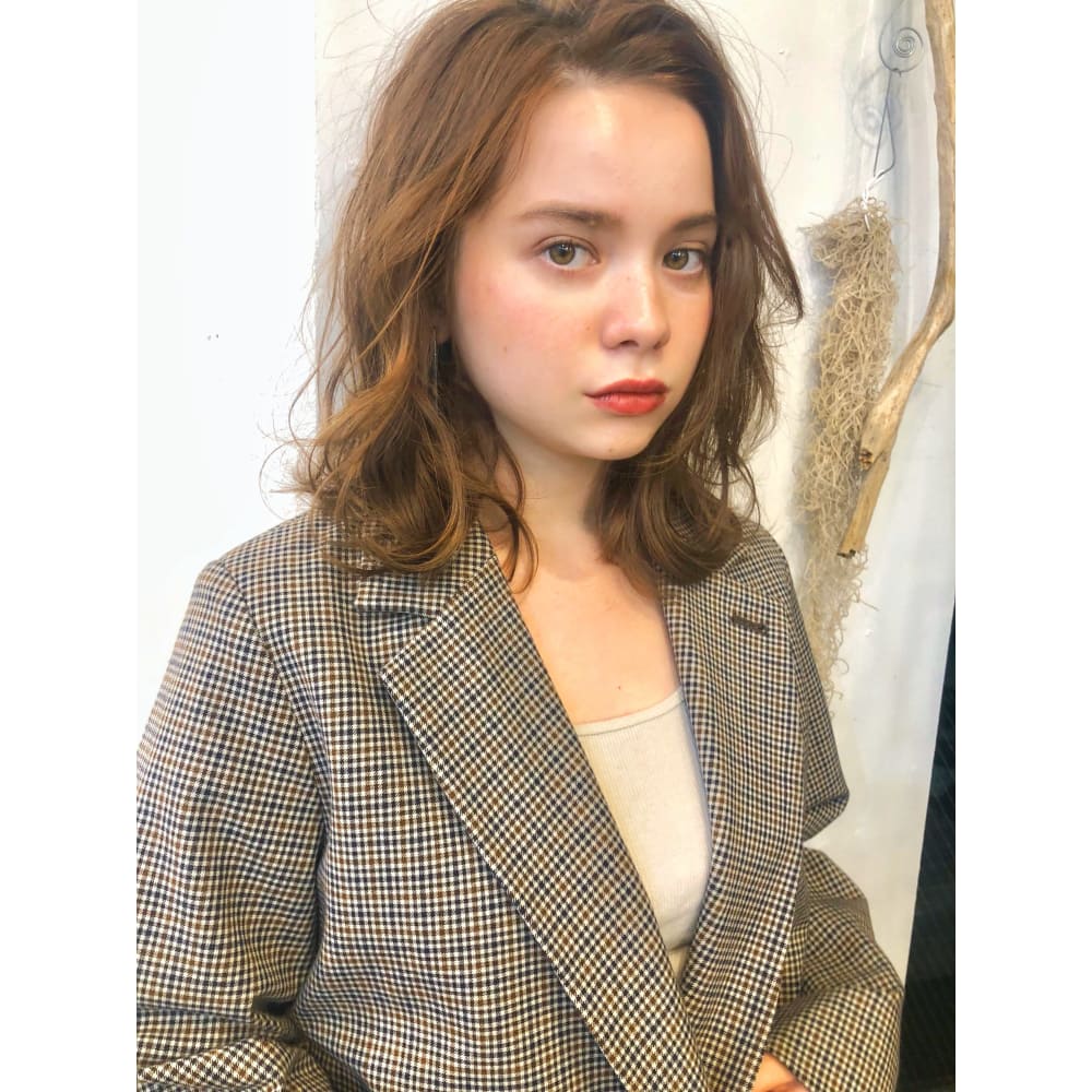 強めカールのカジュアルフェミニンパーマn 129 Alice By Afloat