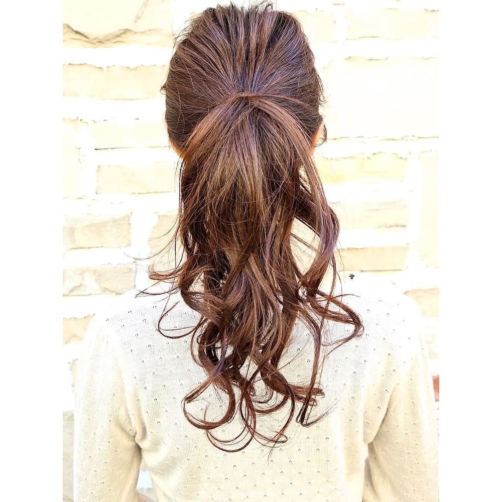 定番人気のポニーテールスタイル Hair Make Flencia ヘアメイクフレンシア のヘアスタイル 美容院 美容室を予約するなら楽天ビューティ