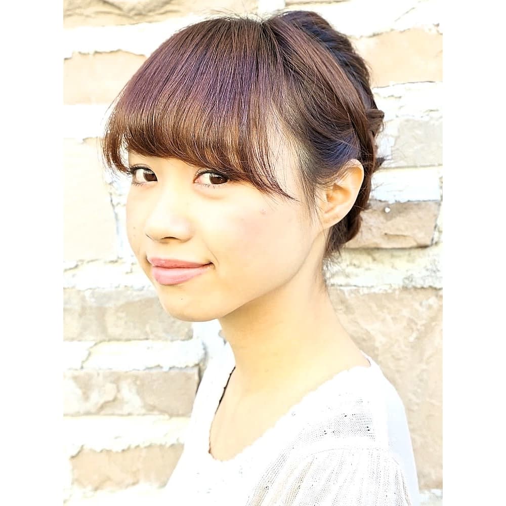 カジュアル可愛い編み込みスタイル Hair Make Flencia ヘアメイクフレンシア のヘアスタイル 美容院 美容室を予約するなら楽天ビューティ