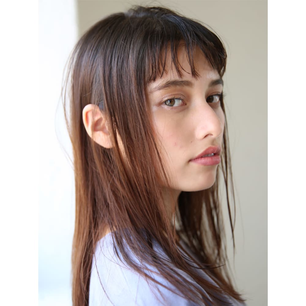 ダメージレスでつやつやの髪に 化粧品指定の厳選されたよりダメージを抑えた縮毛矯正 Hair Make Earth クロスガーデン川崎店 ヘアメイクアース クロスガーデンカワサキテン のこだわり特集 美容院 美容室を予約するなら楽天ビューティ