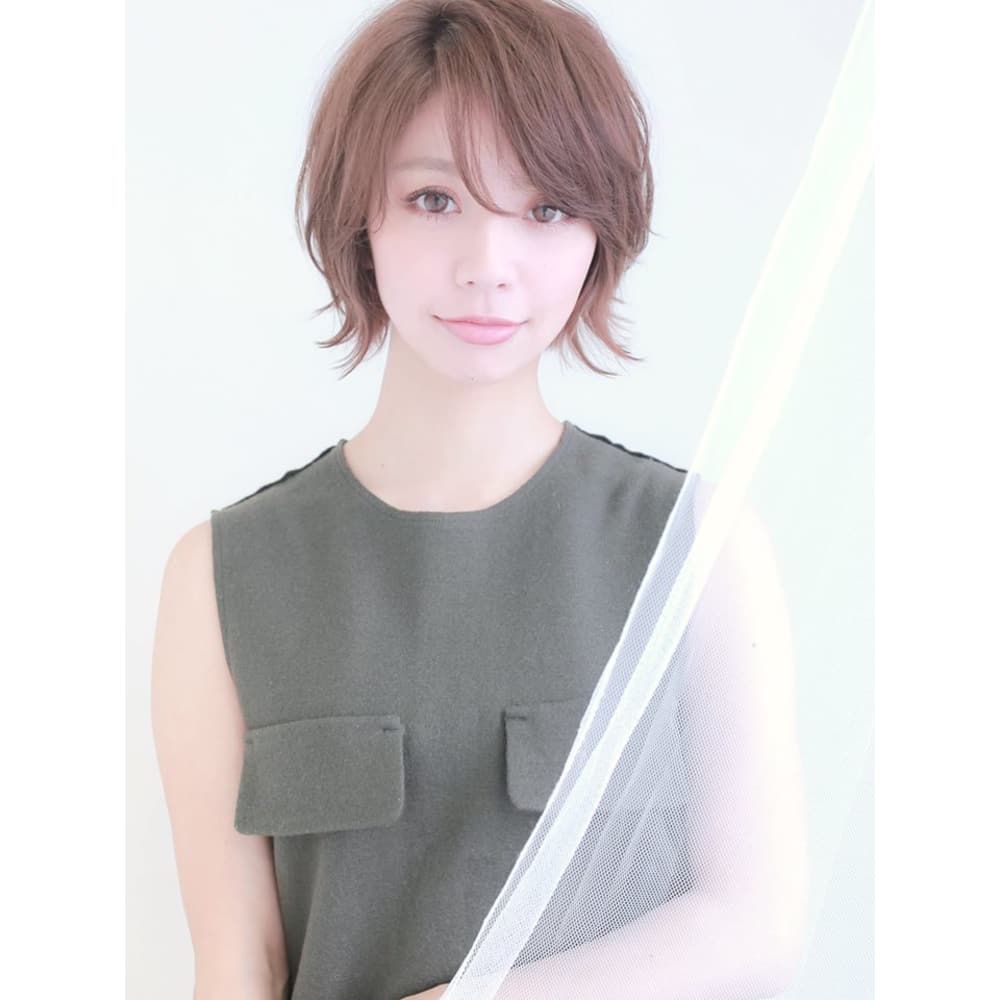 大人可愛い抜け感レイヤー La Bless あべのキューズ ラブレス のヘアスタイル 美容院 美容室を予約するなら楽天ビューティ