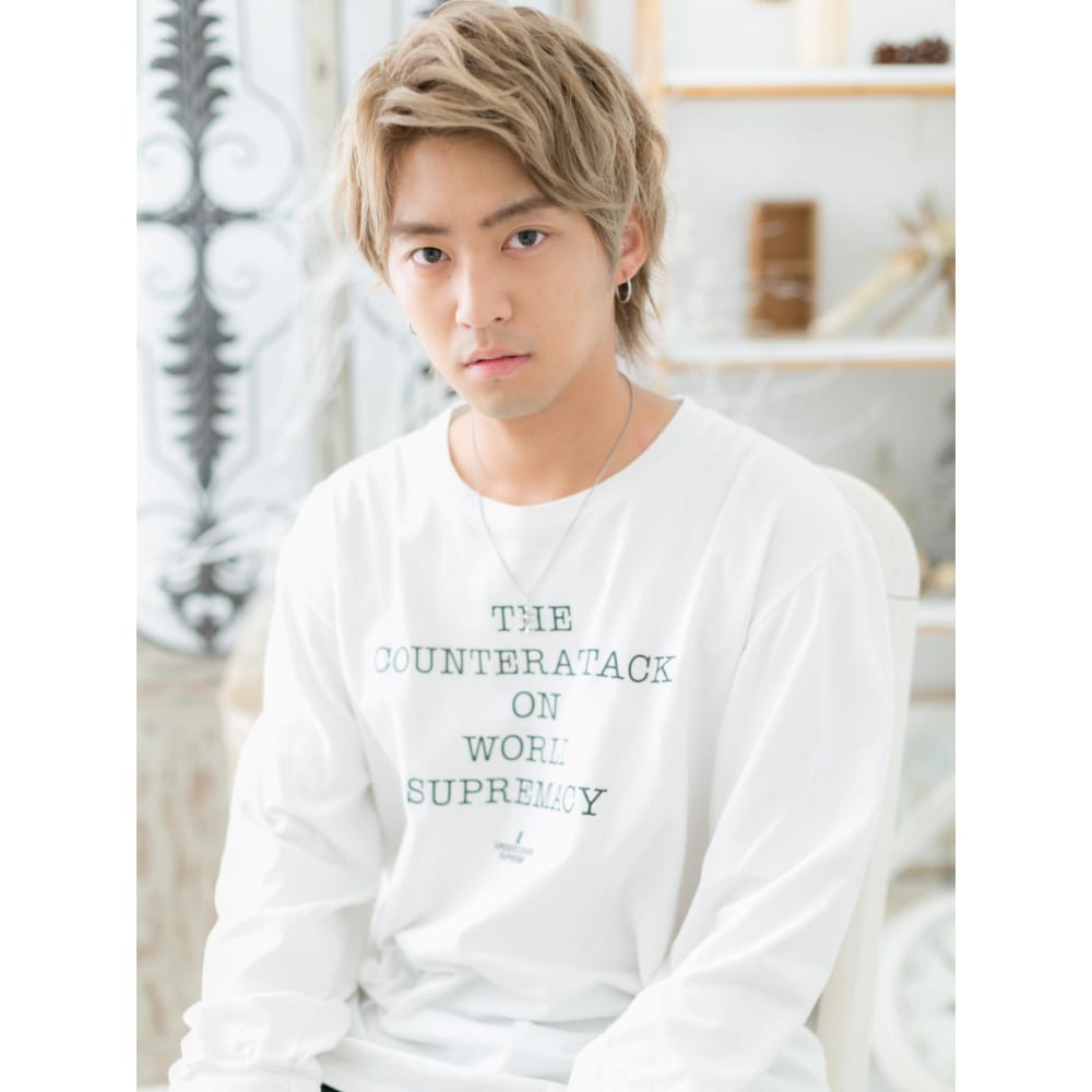 ハイトーンでキメル イケメン ネオウルフ Mod S Hair 越谷 モッズヘア 越谷西口店 モッズヘア コシガヤニシグチテン のヘアスタイル 美容院 美容室を予約するなら楽天ビューティ