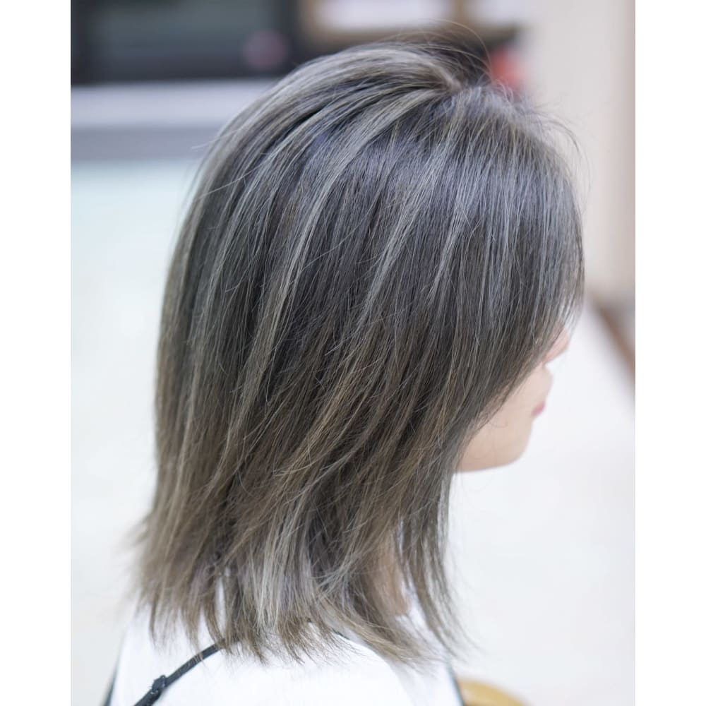 追求したブリーチデザインカラー Full Bloom 髪質改善 ヘッドスパ フルブルーム カミシツカイゼン アンド ヘッドスパ のこだわり特集 美容院 美容室を予約するなら楽天ビューティ