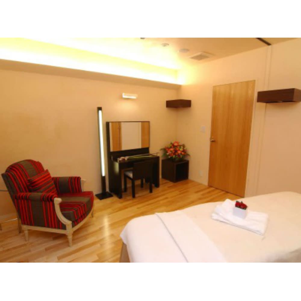 美容室エステインターナショナル