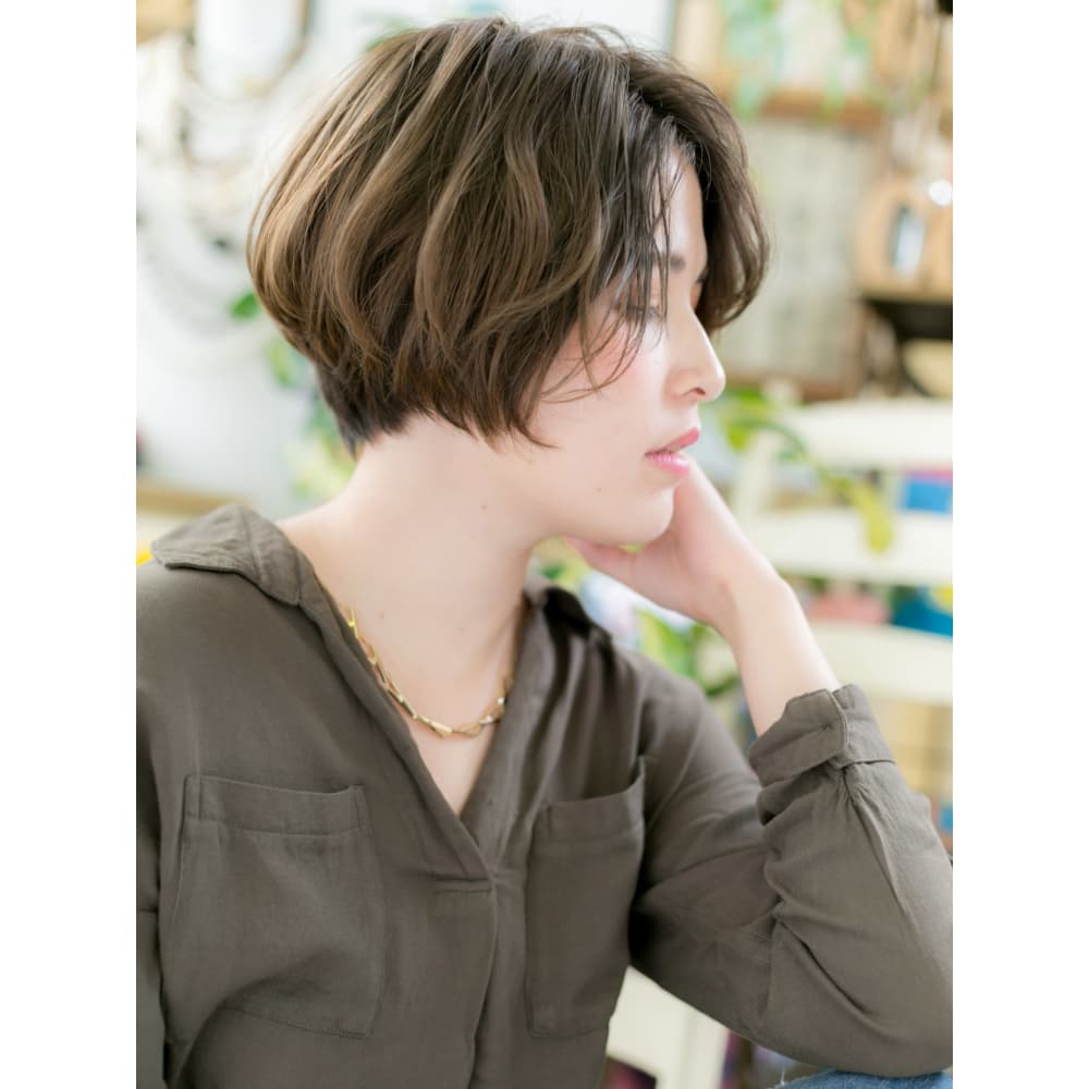 前下がり 外国人風フレンチショート エアリーウェーブ Cover Hair Bliss 北浦和西口店 カバーヘアブリス キタウラワニシグチテン のヘアスタイル 美容院 美容室を予約するなら楽天ビューティ