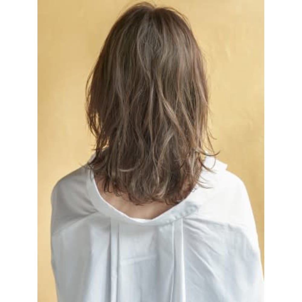 大人の抜け感ハイレイヤーミディアム Minx 原宿店 ミンクス ハラジュクテン のヘアスタイル 美容院 美容室を予約するなら楽天ビューティ 大人の抜け感ハイレイヤーミディアム Minx 原宿店 ミンクス ハラジュクテン のヘアスタイル 美容院 美容室を予約するなら楽天ビューティ