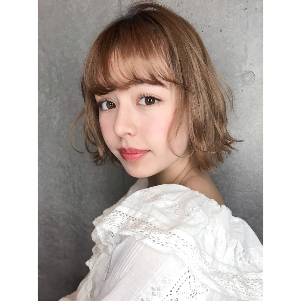 ハイトーンカラー ボブ 佐藤美紗 Coo Et Fuu Hair Make クーエフーヘアメイク のヘアスタイル 美容院 美容室を予約するなら楽天ビューティ