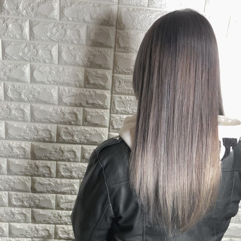 シルバーグレージュ Lee 東三国 リーヒガシミクニ のヘアスタイル 美容院 美容室を予約するなら楽天ビューティ シルバーグレージュ Lee 東三国 リーヒガシミクニ のヘアスタイル 美容院 美容室を予約するなら楽天ビューティ