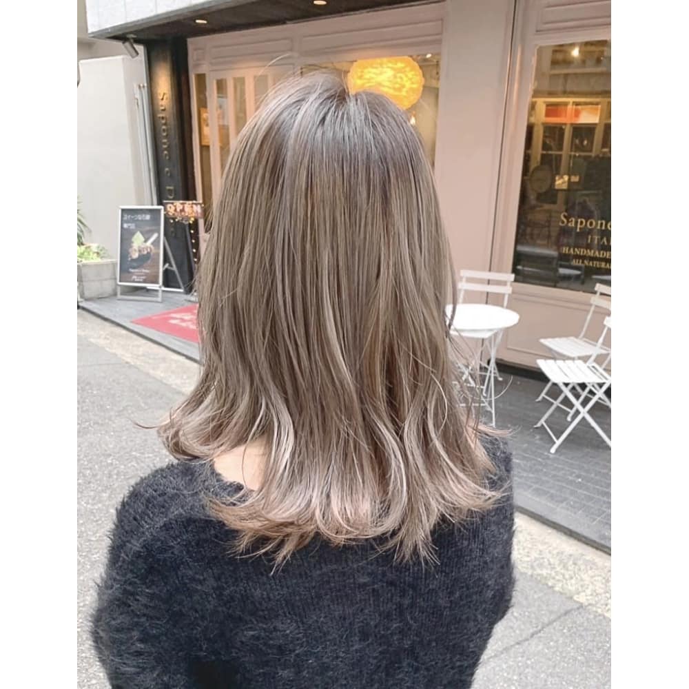 透明感 外ハネスタイル 女性専用髪質改善酸性縮毛矯正専門店cokoro ジョセイセンヨウカミシツカイゼンサンセイシュクモウキョウセイセンモンテン ココロ のヘアスタイル 美容院 美容室を予約するなら楽天ビューティ