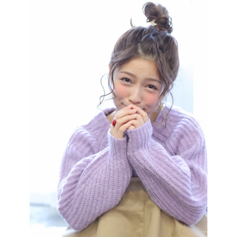 クリスマスヘアアレンジ 無造作お団子アレンジ Marche マルシェ