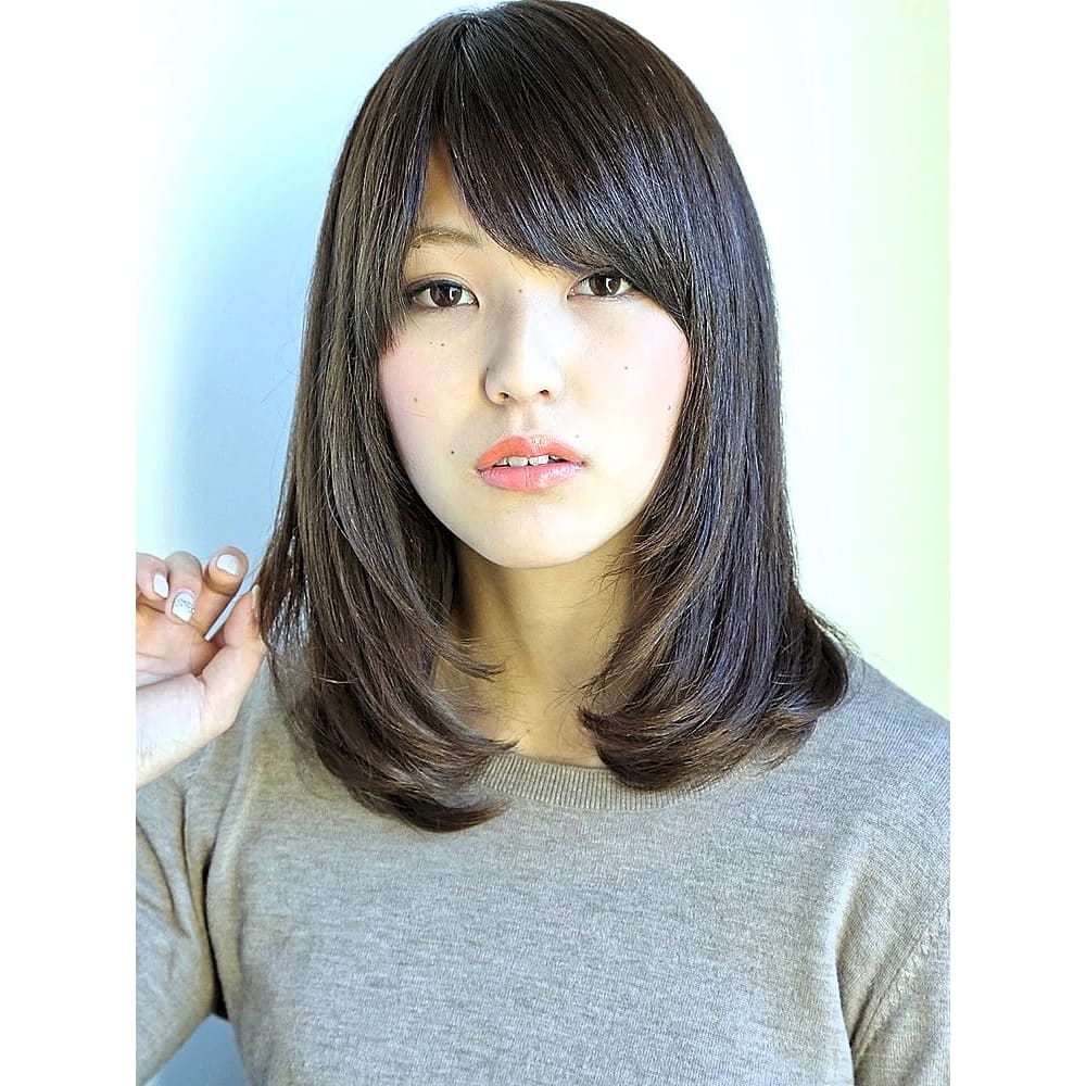 つやつや重めのセミミディアム Hair Make Flencia ヘアメイクフレンシア のヘアスタイル 美容院 美容室を予約するなら楽天ビューティ つやつや重めのセミミディアム Hair Make Flencia ヘアメイクフレンシア のヘアスタイル 美容院 美容室を予約するなら楽天ビューティ