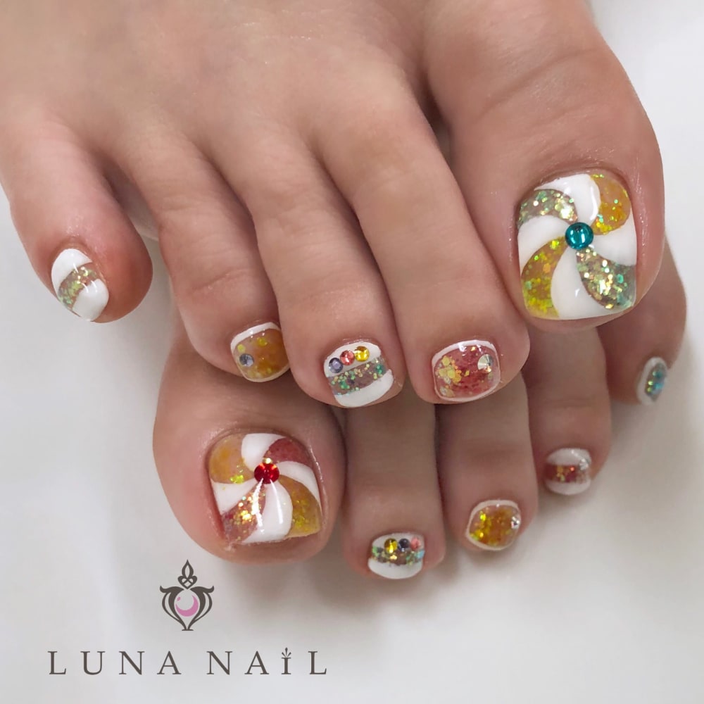 カラフルキャンディネイル Luna Nail ルナネイル のネイルデザイン ネイル まつげサロンを予約するなら楽天ビューティ