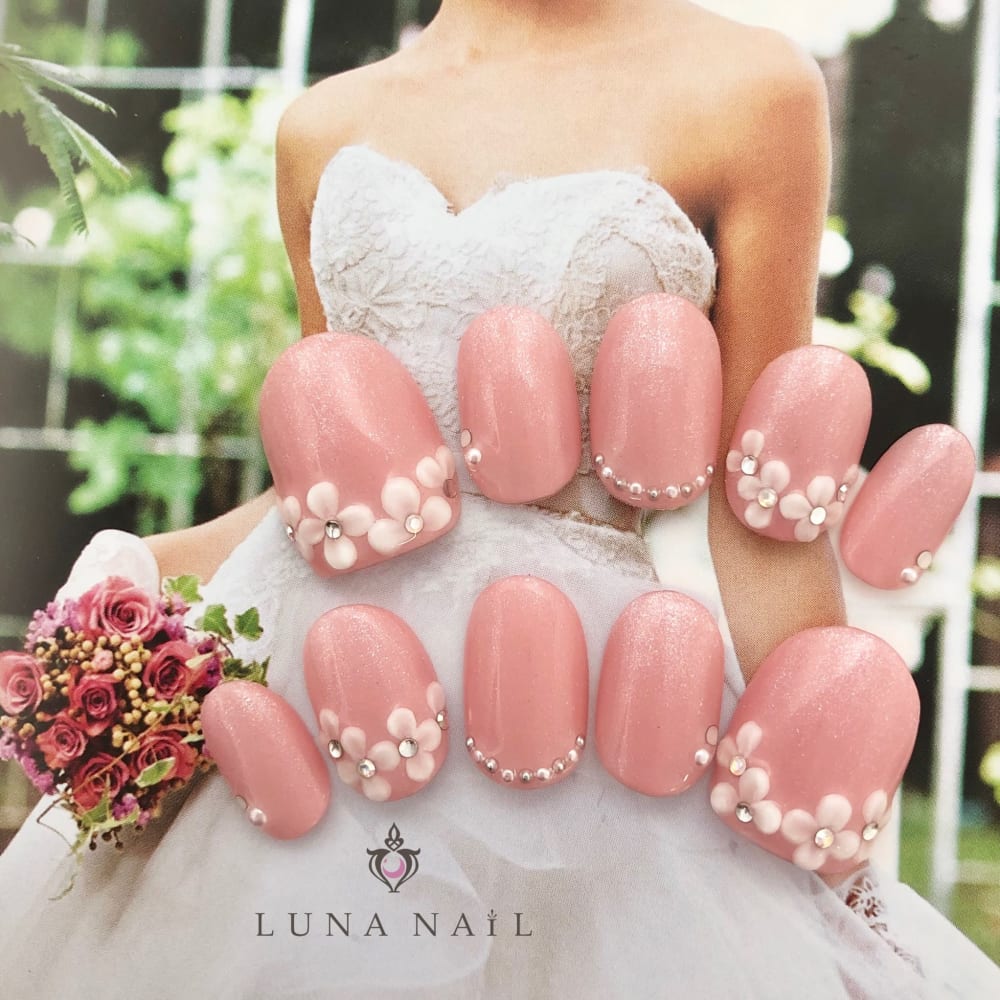 ウエディングネイル Luna Nail ルナネイル のネイルデザイン ネイル まつげサロンを予約するなら楽天ビューティ