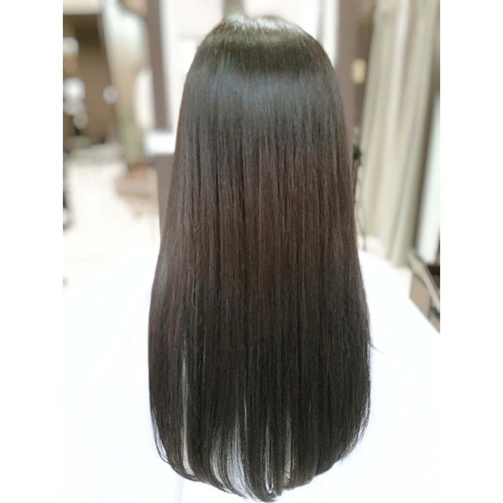 ティアラ縮毛矯正 ナチュラルブラウンカラー Newi 池袋 ネウィ イケブクロ のヘアスタイル 美容院 美容室を予約するなら楽天ビューティ