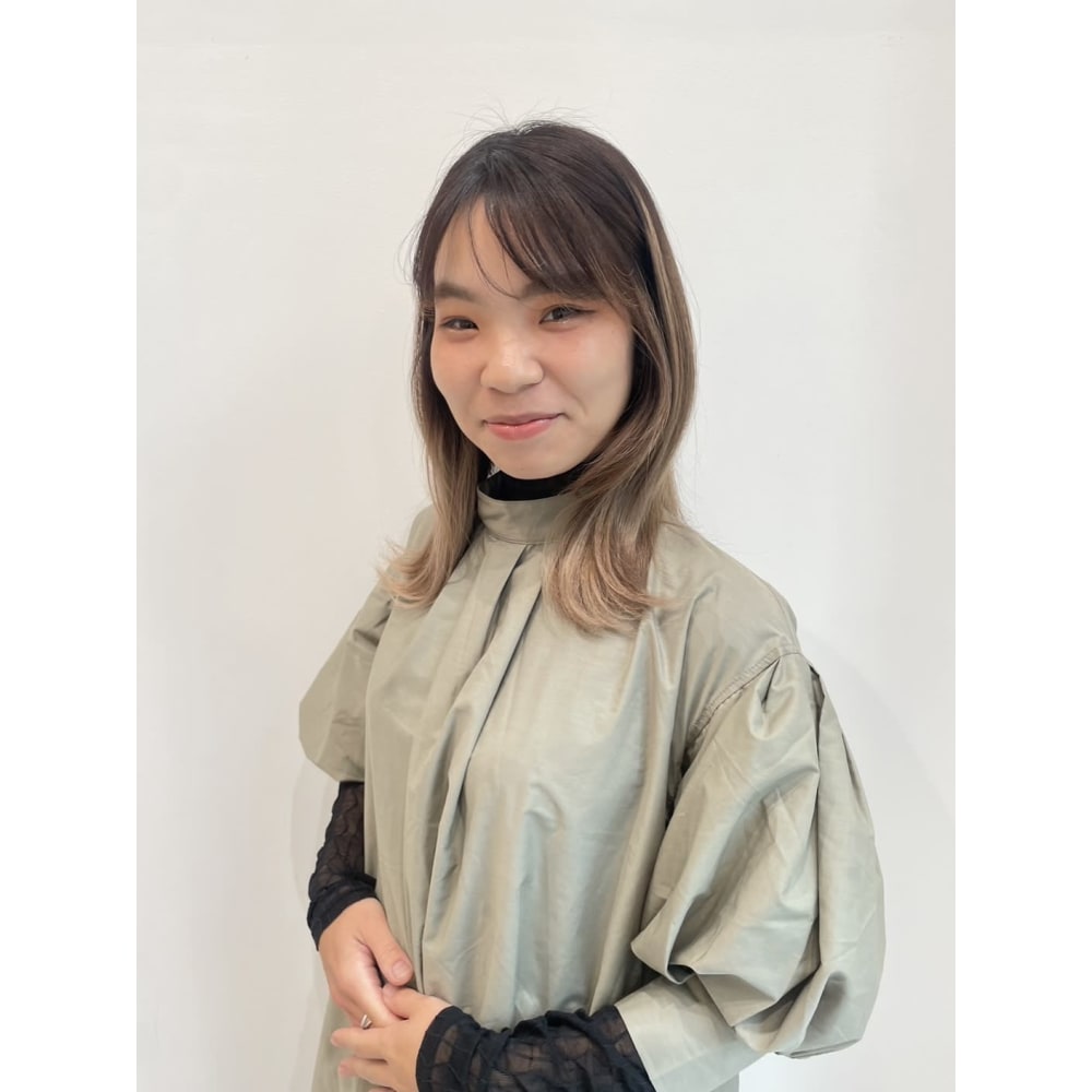 井上 佳奈 Kenje 湘南台 ケンジ ショウナンダイ のスタッフ 美容院 美容室を予約するなら楽天ビューティ
