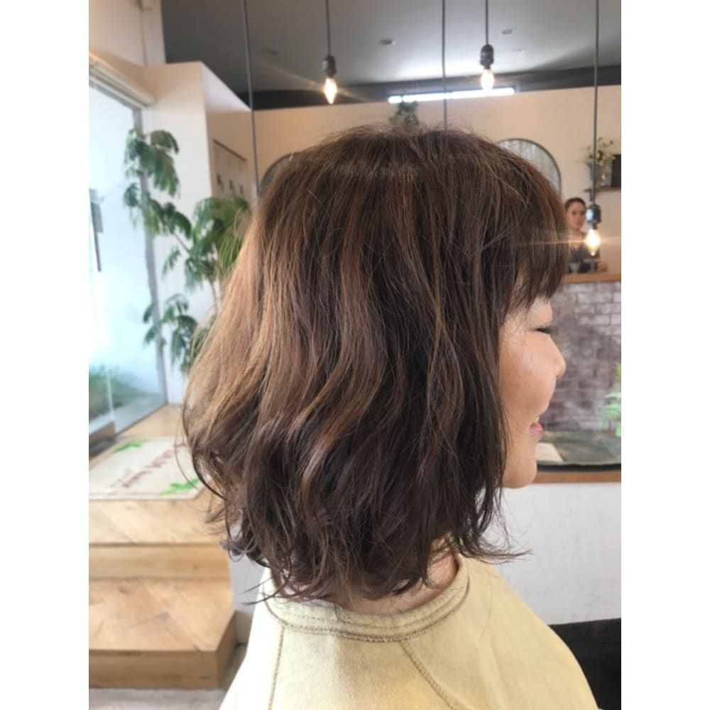 ステップボーンカット技術 小顔補正立体カット Dam Hair Garden ダムヘアーガーデン のこだわり特集 美容院 美容室を予約するなら楽天ビューティ