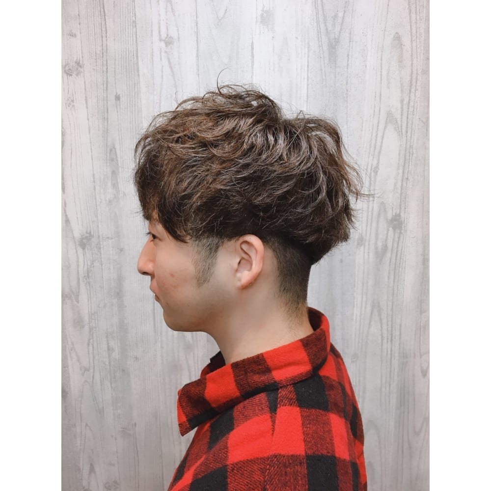 メンズマッシュ Grenade Mirakita グレネイドミラキタ のヘアスタイル 美容院 美容室を予約するなら楽天ビューティ