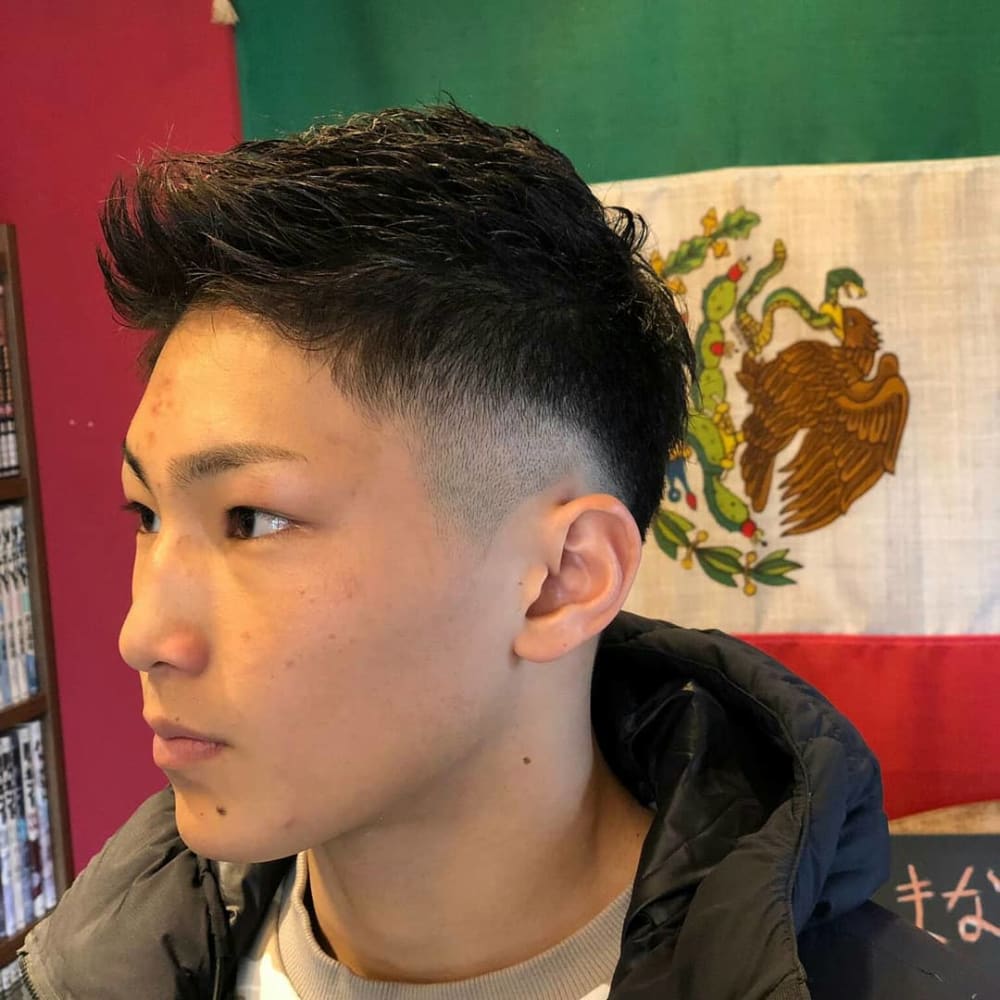 フェードスタイル ジェットモヒカンver 須磨 板宿 メンズ専門美容院 インフィニィト インフィニィト のヘアスタイル 美容院 美容室を予約するなら楽天ビューティ フェードスタイル ジェットモヒカンver 須磨 板宿 メンズ専門美容院 インフィニィト インフィニィト のヘアスタイル 美容院 美容室を予約するなら楽天ビューティ