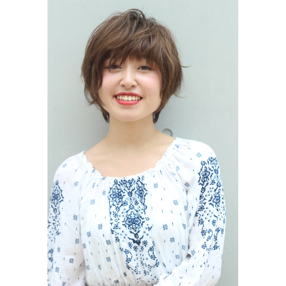 柔らかショートボブ 大人かわいい 小顔 Buzz Bee 梅田バズ ビー