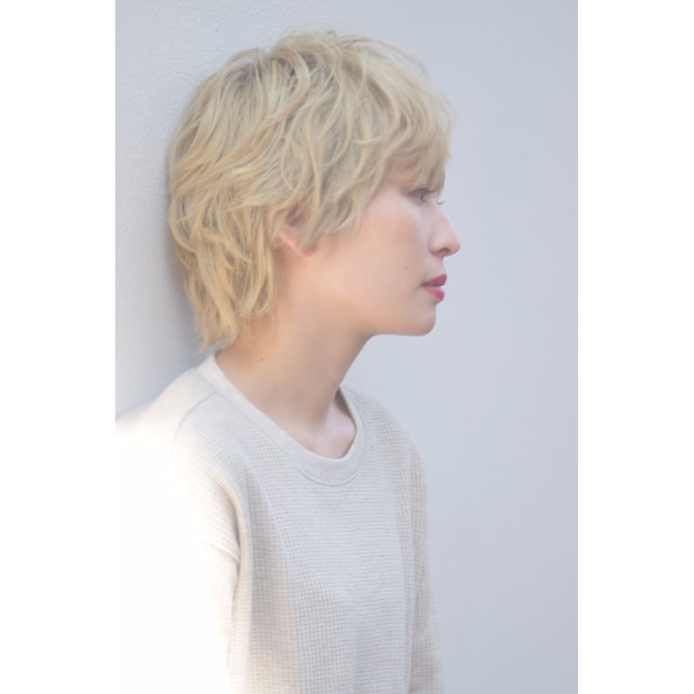 ハイトーンマッシュウルフ Mother マザー のヘアスタイル 美容院 美容室を予約するなら楽天ビューティ ハイトーンマッシュウルフ Mother マザー のヘアスタイル 美容院 美容室を予約するなら楽天ビューティ