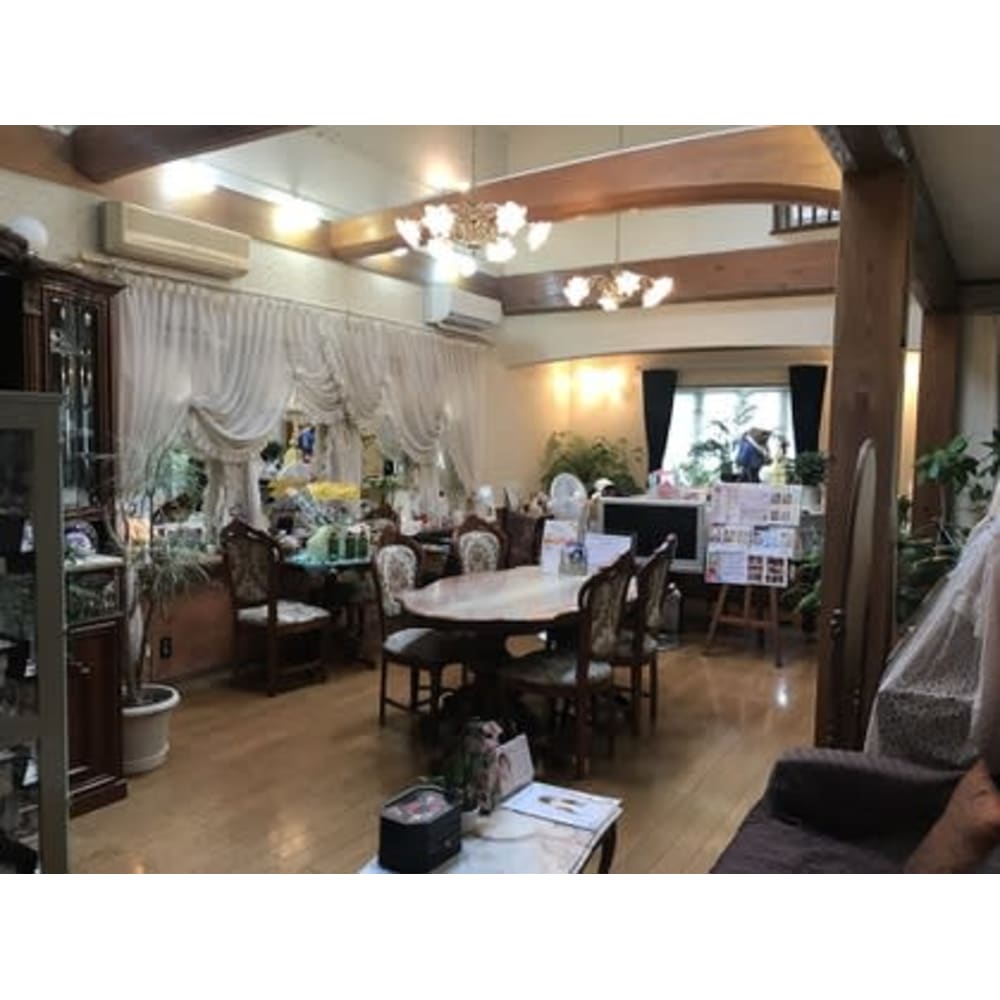 神原 Jadeファインパーク 宇多津本店 ジェードファインパーク ウタヅホンテン のスタッフ 美容院 美容室を予約するなら楽天ビューティ