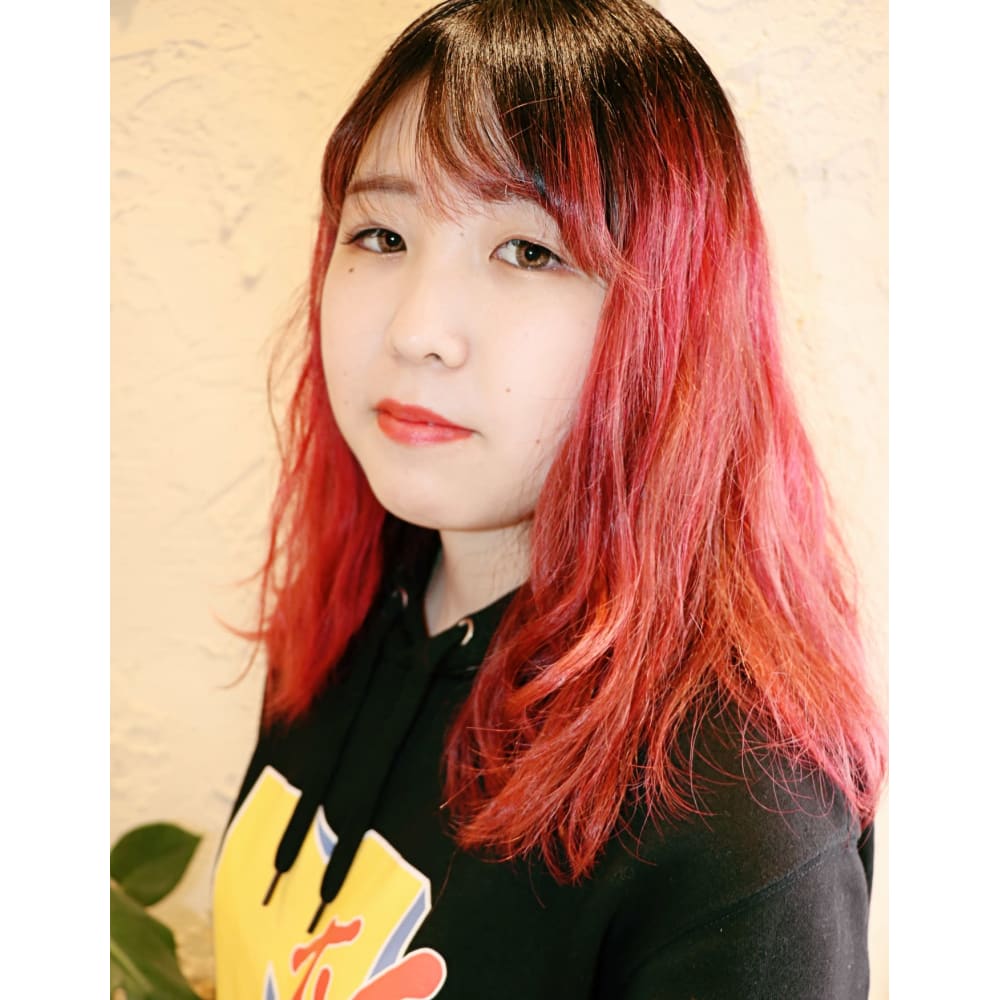 ピクニックピンク Lamp Hair ランプヘアー のヘアスタイル 美容院 美容室を予約するなら楽天ビューティ