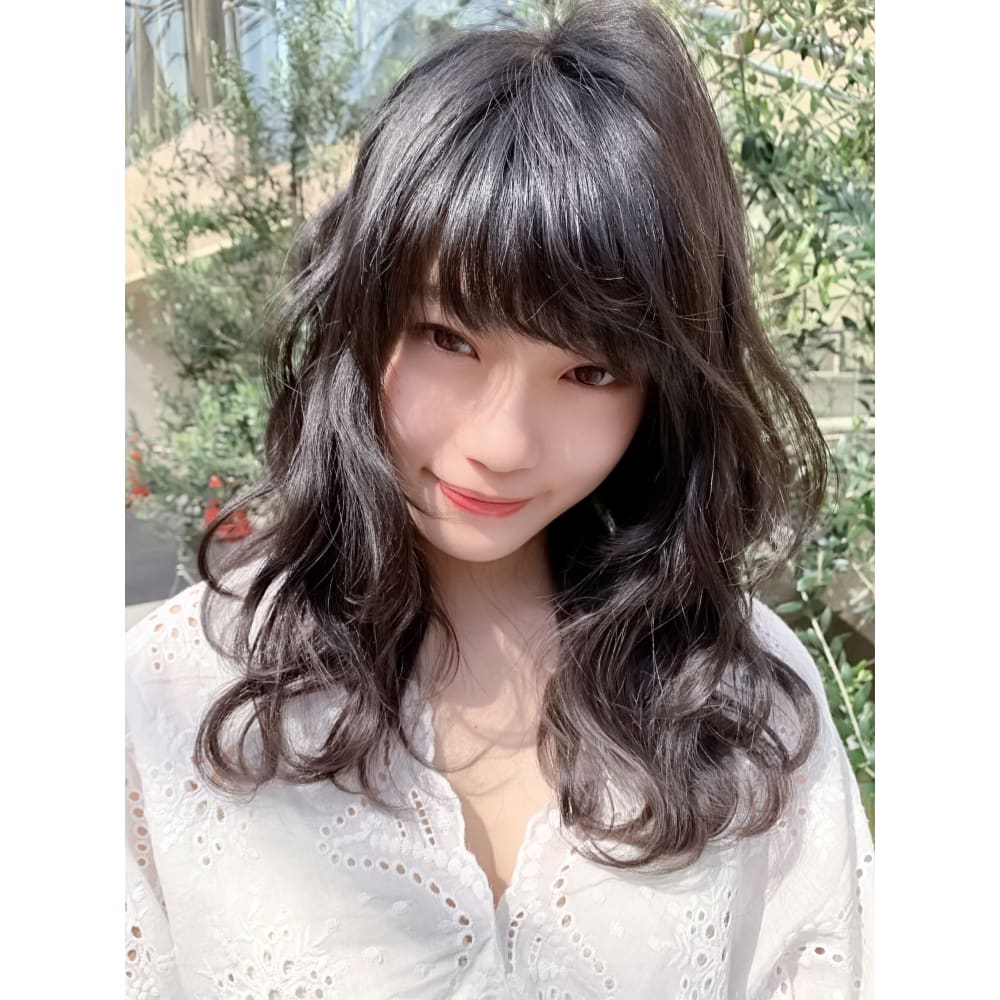 ロングレイヤーのパーマスタイル Coo Et Fuu Hair Make クーエフー ロングレイヤーのパーマスタイル Coo Et Fuu Hair Make クーエフー